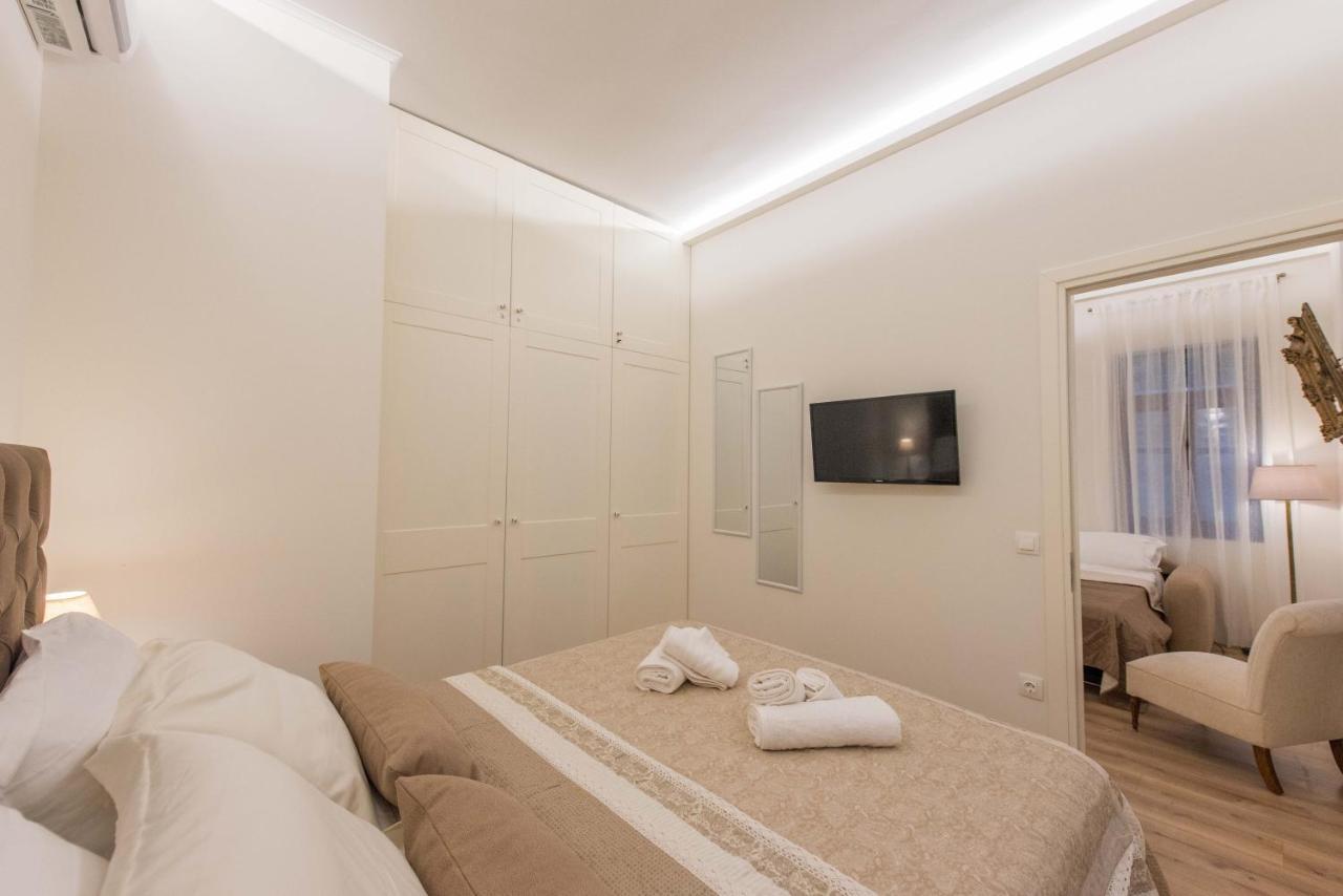 1571_ Suites A2 Nafpaktos Extérieur photo