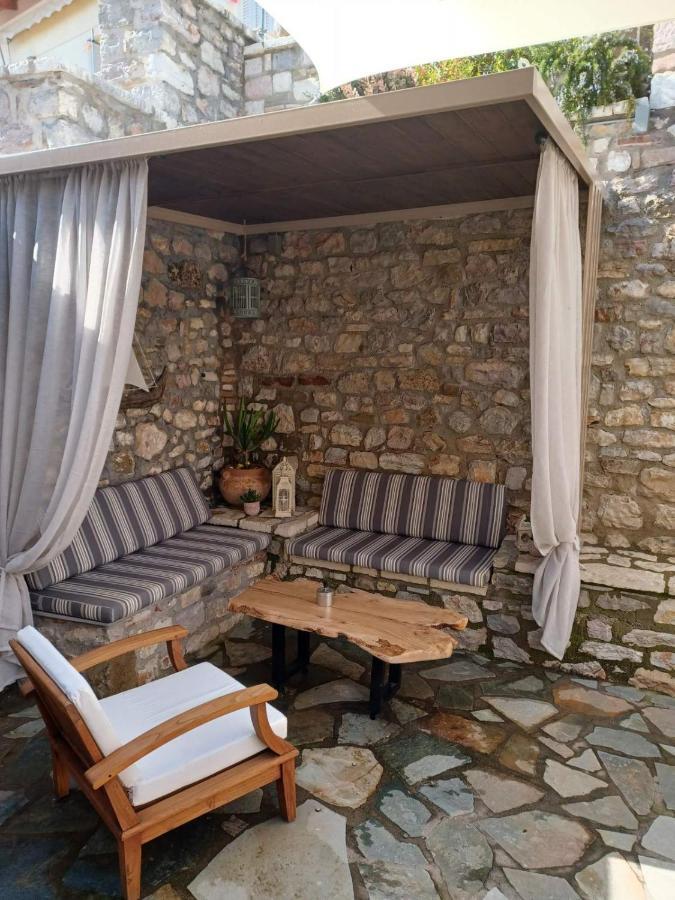 1571_ Suites A2 Nafpaktos Extérieur photo