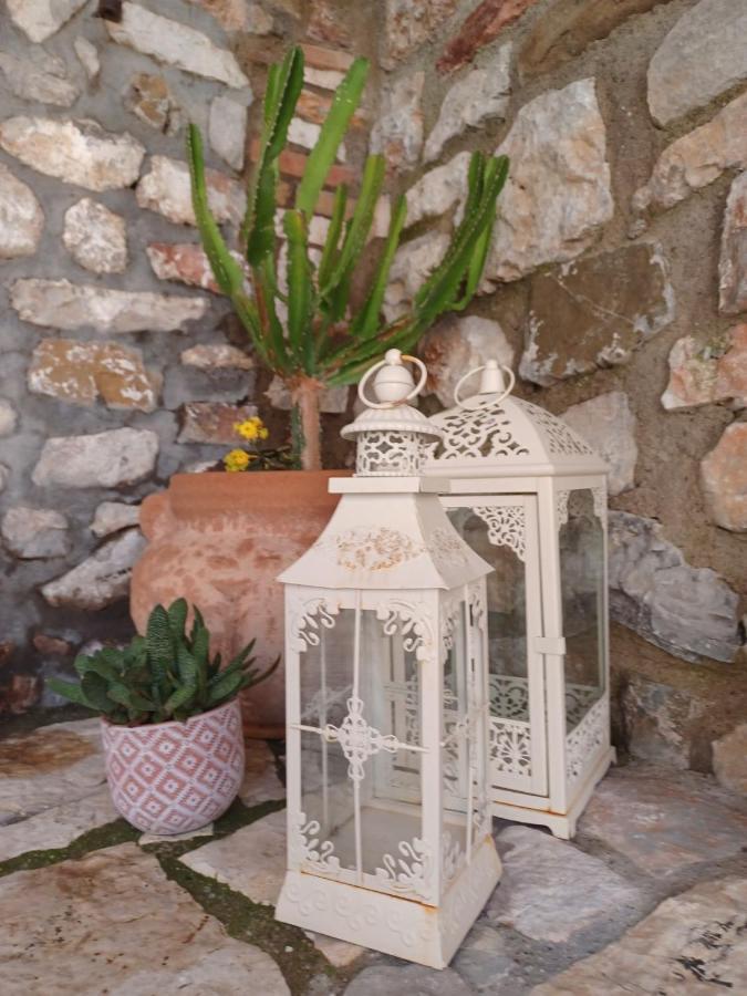 1571_ Suites A2 Nafpaktos Extérieur photo